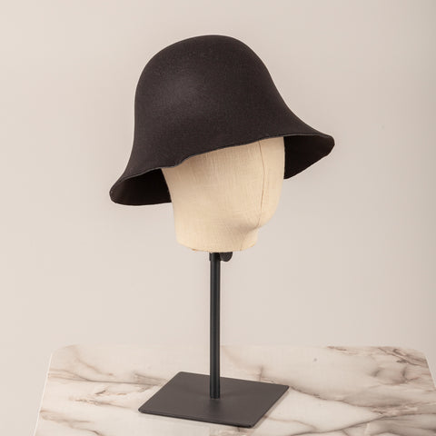 STORY - CAPPELLO CLOCHE