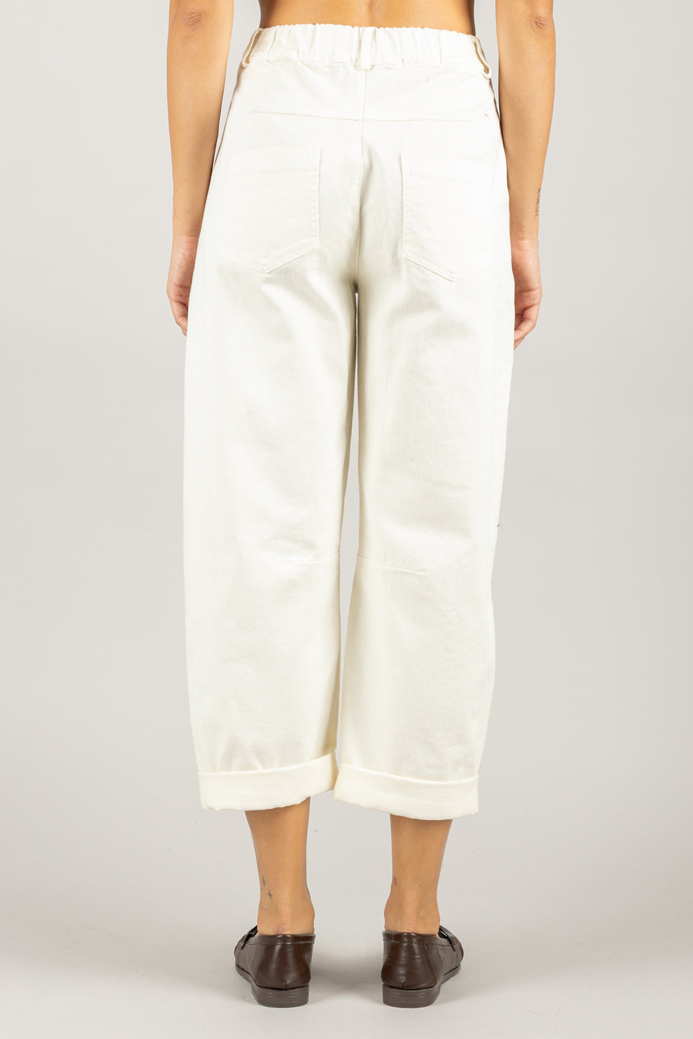 TENSIONE IN - PA5137AI25 - PANTALONE CON COULISSE DIETRO