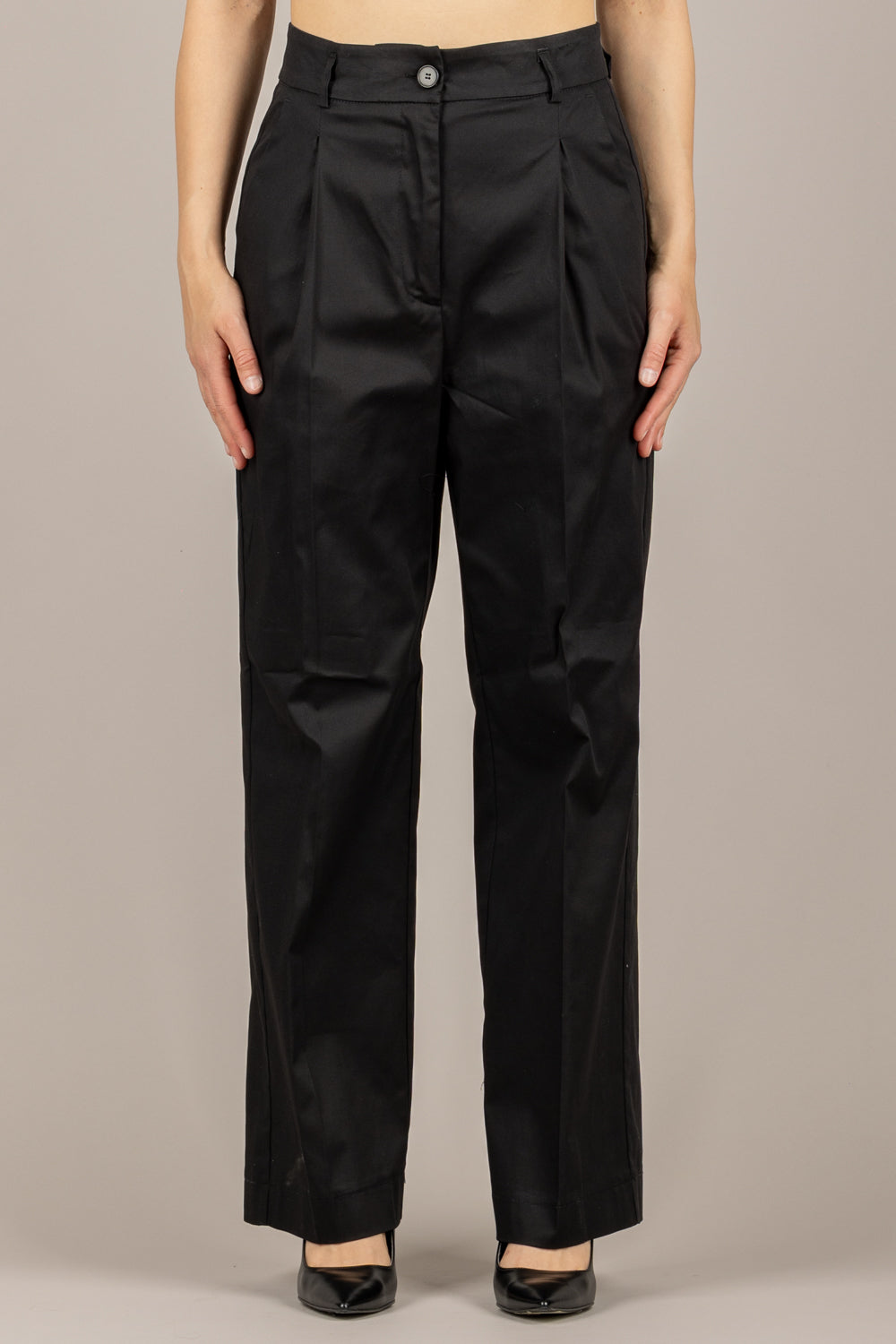 VICOLO - TAB1900 - PANTALONE GAMBA DRITTA CON PINCES NERO