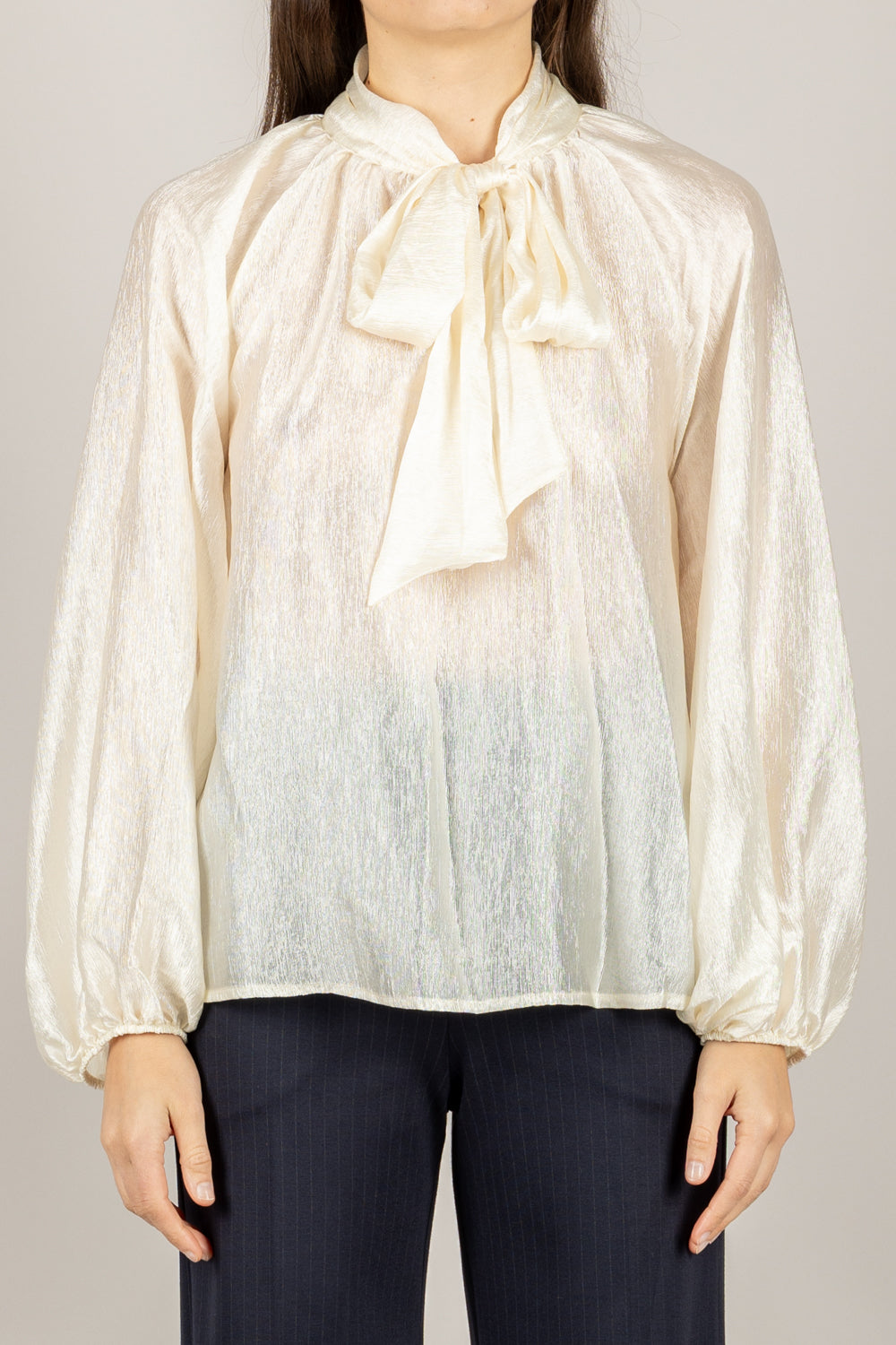 TENSIONE IN - 38087 - CAMICIA CON FIOCCO