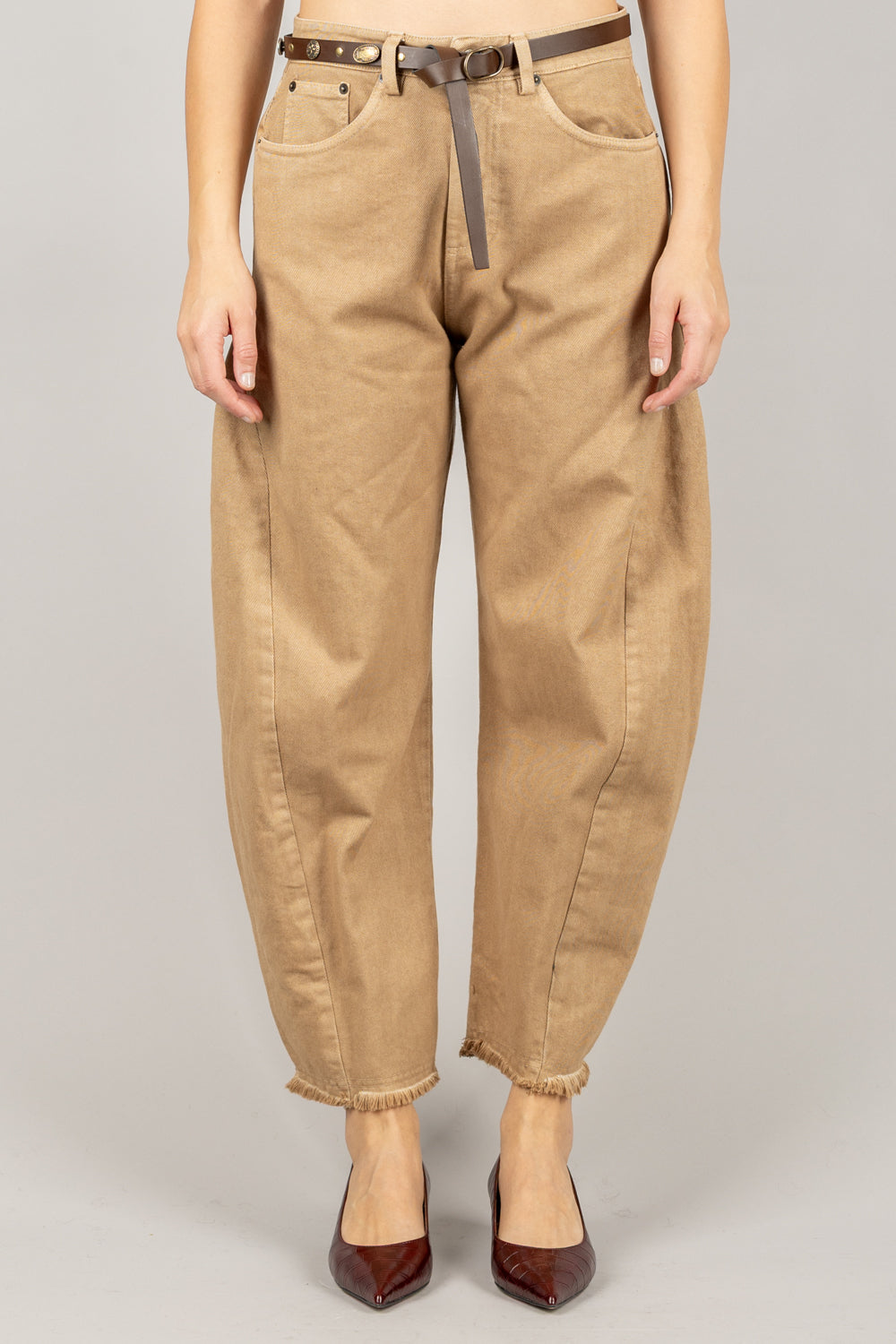 TENSIONE IN - W25P371 - PANTALONE CARROT CON CINTA