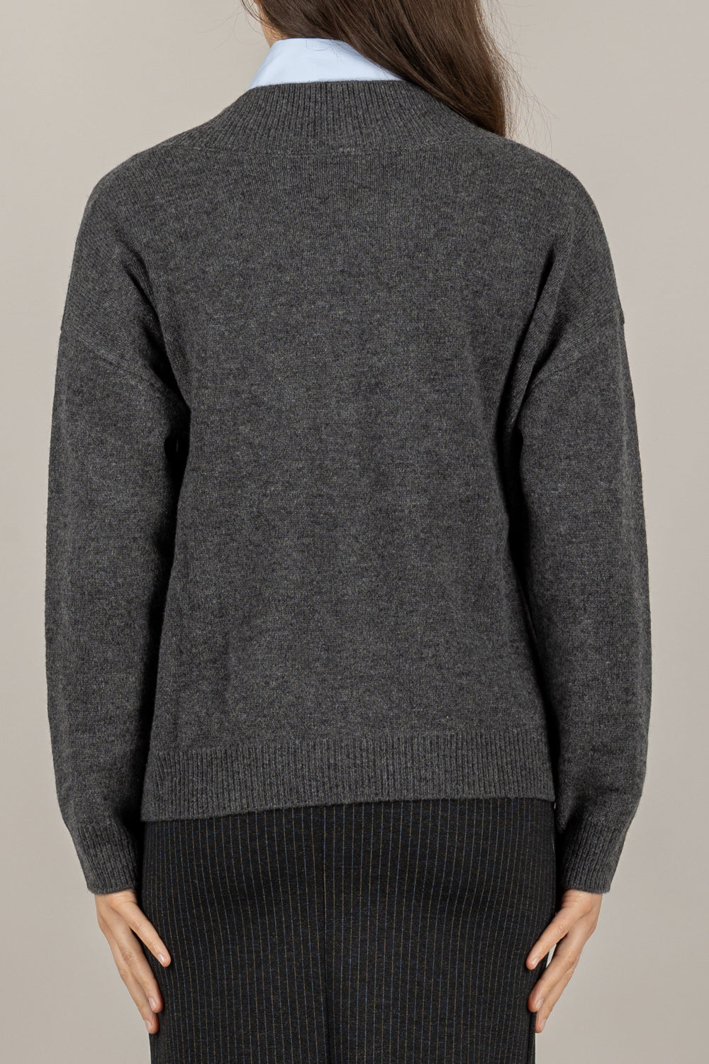 TENSIONE IN - WL785AI25 - MAGLIA SCOLLO A V IN LANA