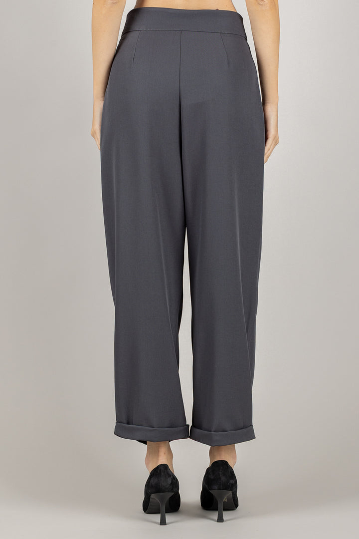 VICOLO - TF0688 - PANTALONE CARROT CON PINCES