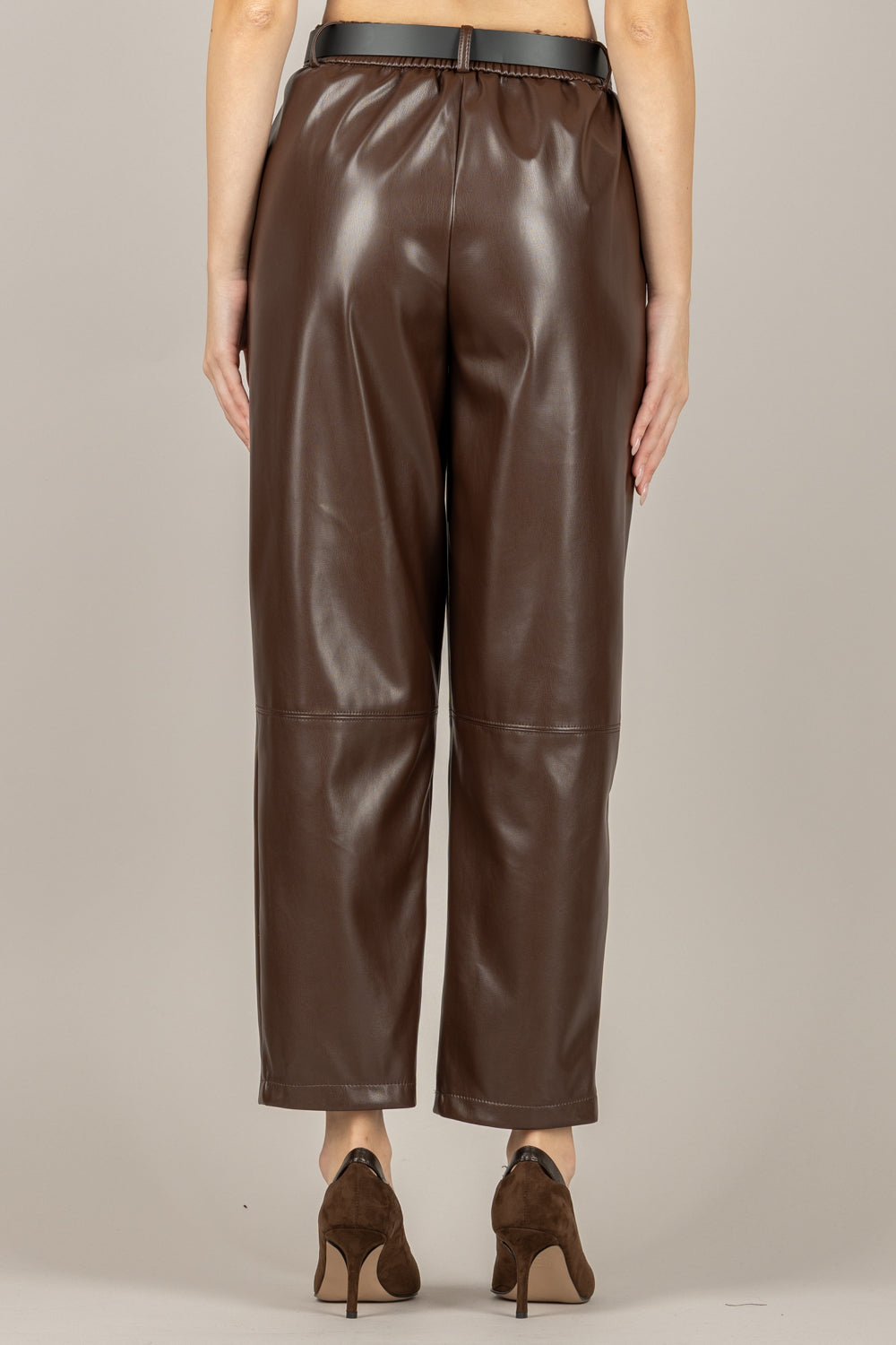 TENSIONE IN - 26P1176 - PANTALONE CARROT IN ECOPELLE