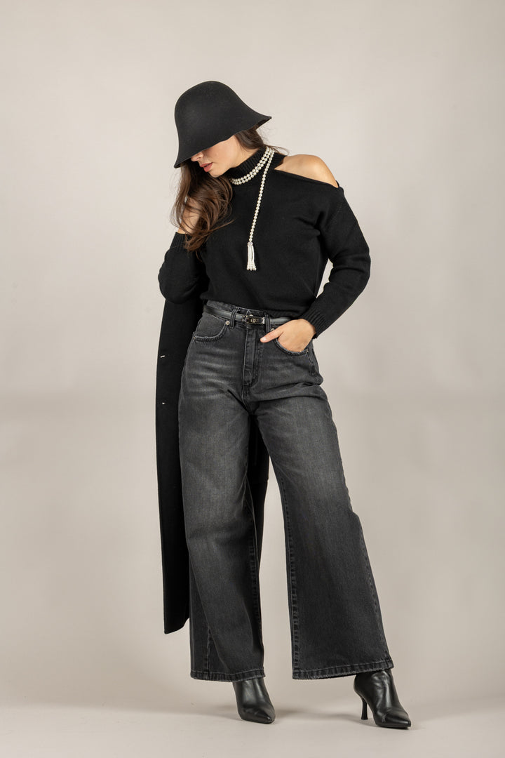 VICOLO - 77312F - MAGLIA CUT-OUT SULLA SPALLA