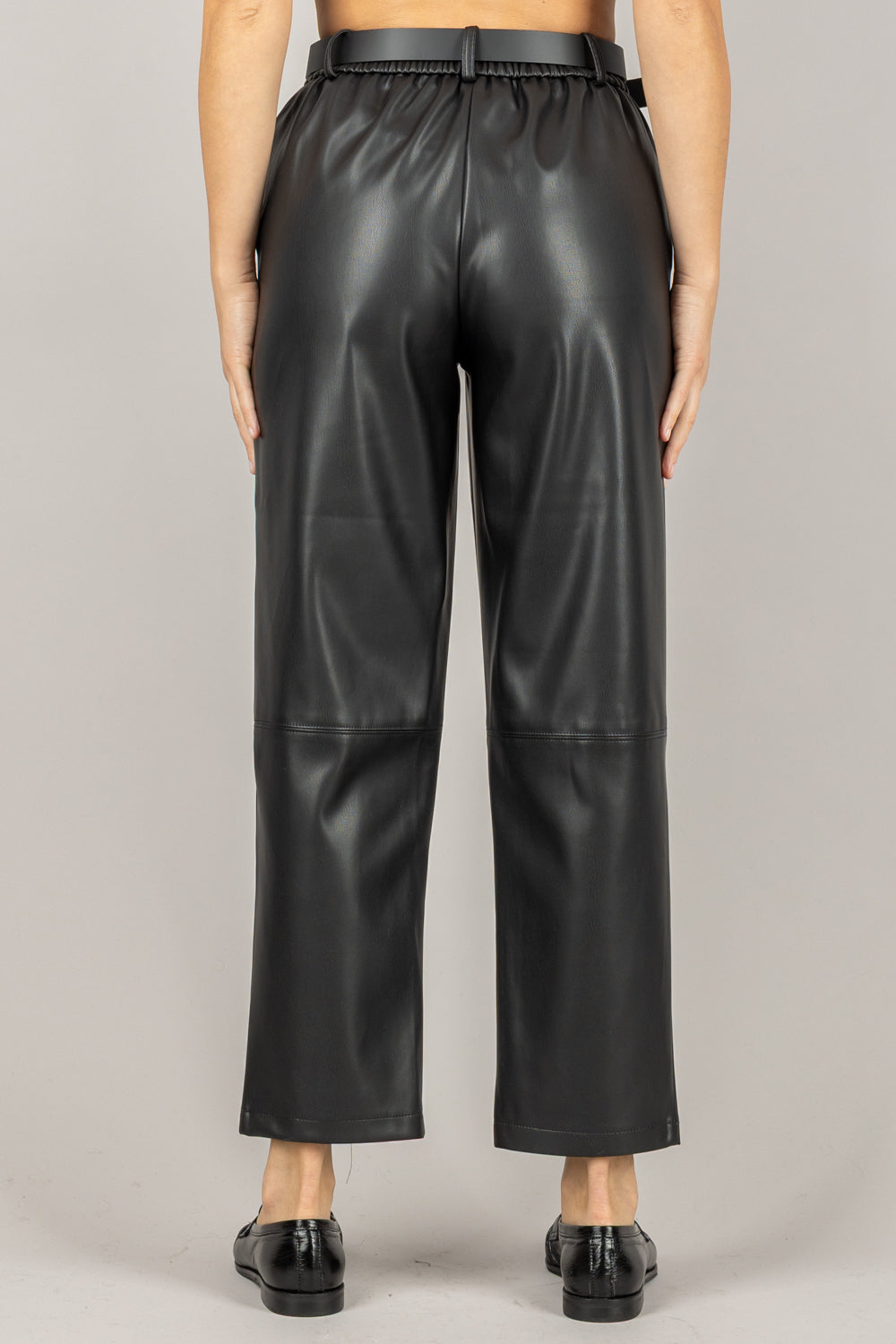 TENSIONE IN - 26P1176 - PANTALONE CARROT IN ECOPELLE