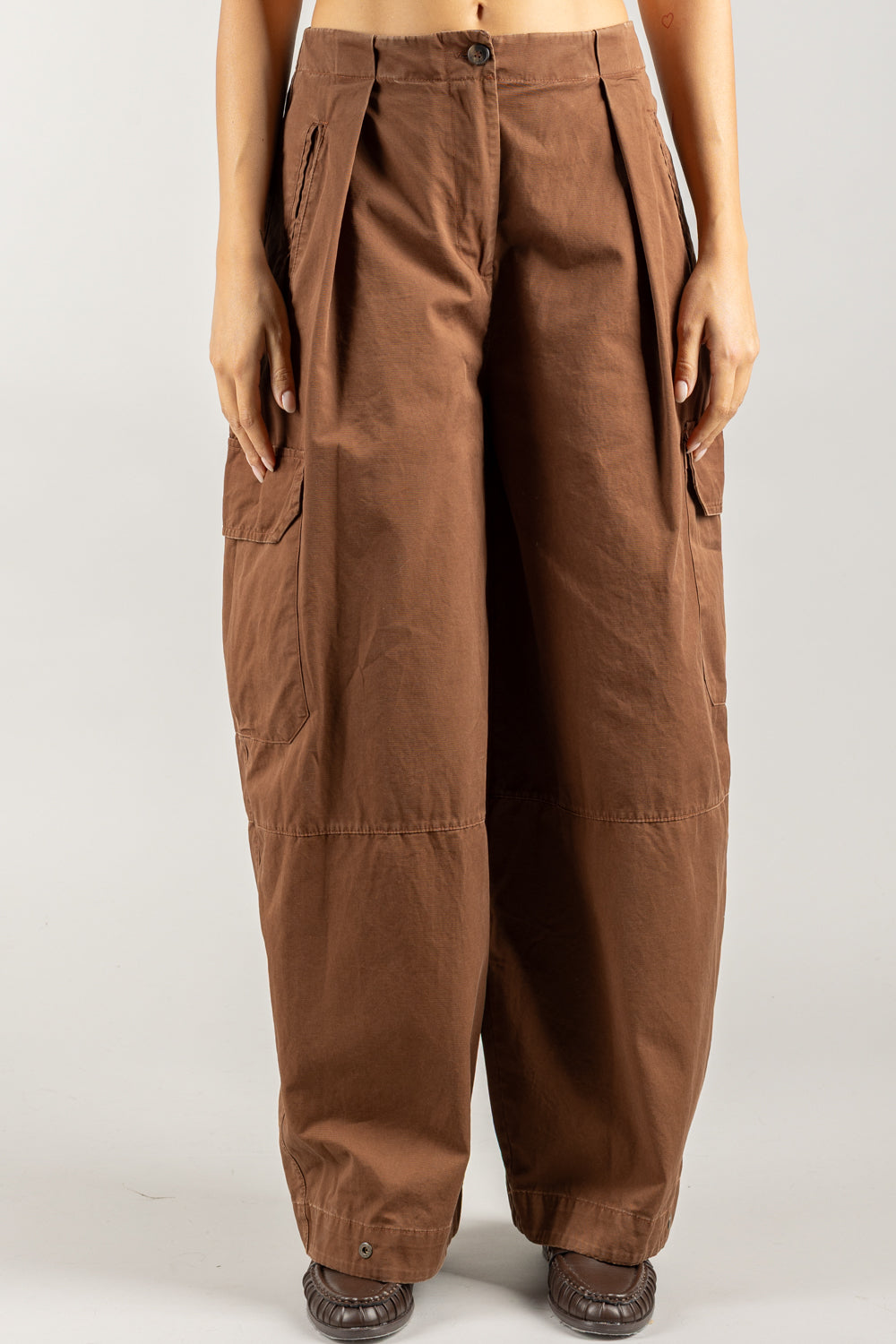 TENSIONE IN - 37586 - PANTALONE CARGO CON PINCES