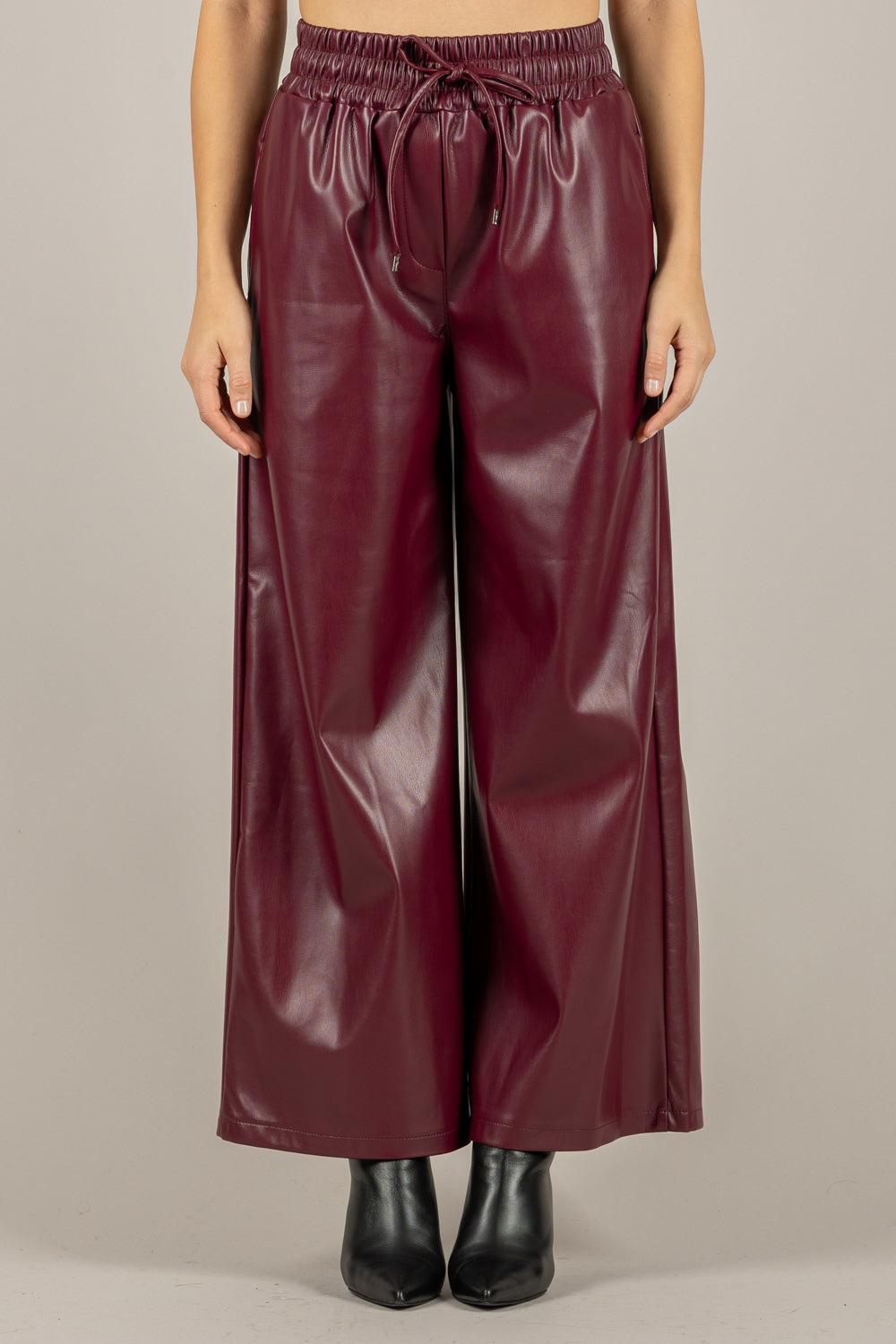 TENSIONE IN - 26P1429  - PANTALONE IN ECOPELLE CON ELASTICO IN VITA