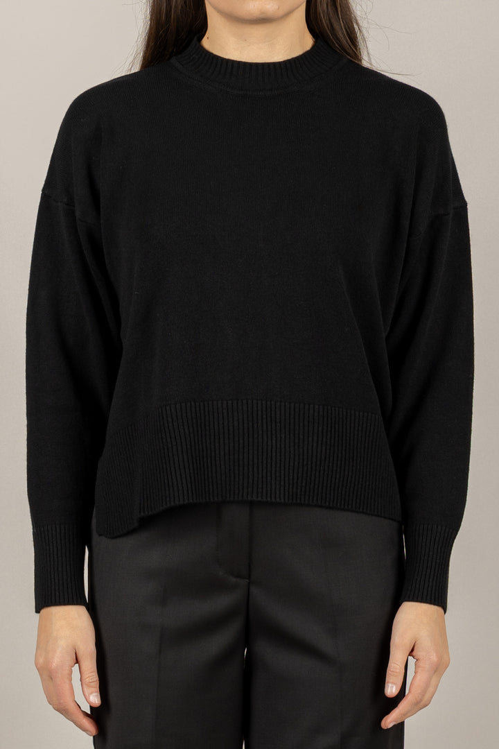 VICOLO - 77341F - MAGLIA GIROCOLLO DETTAGLI A COSTINE