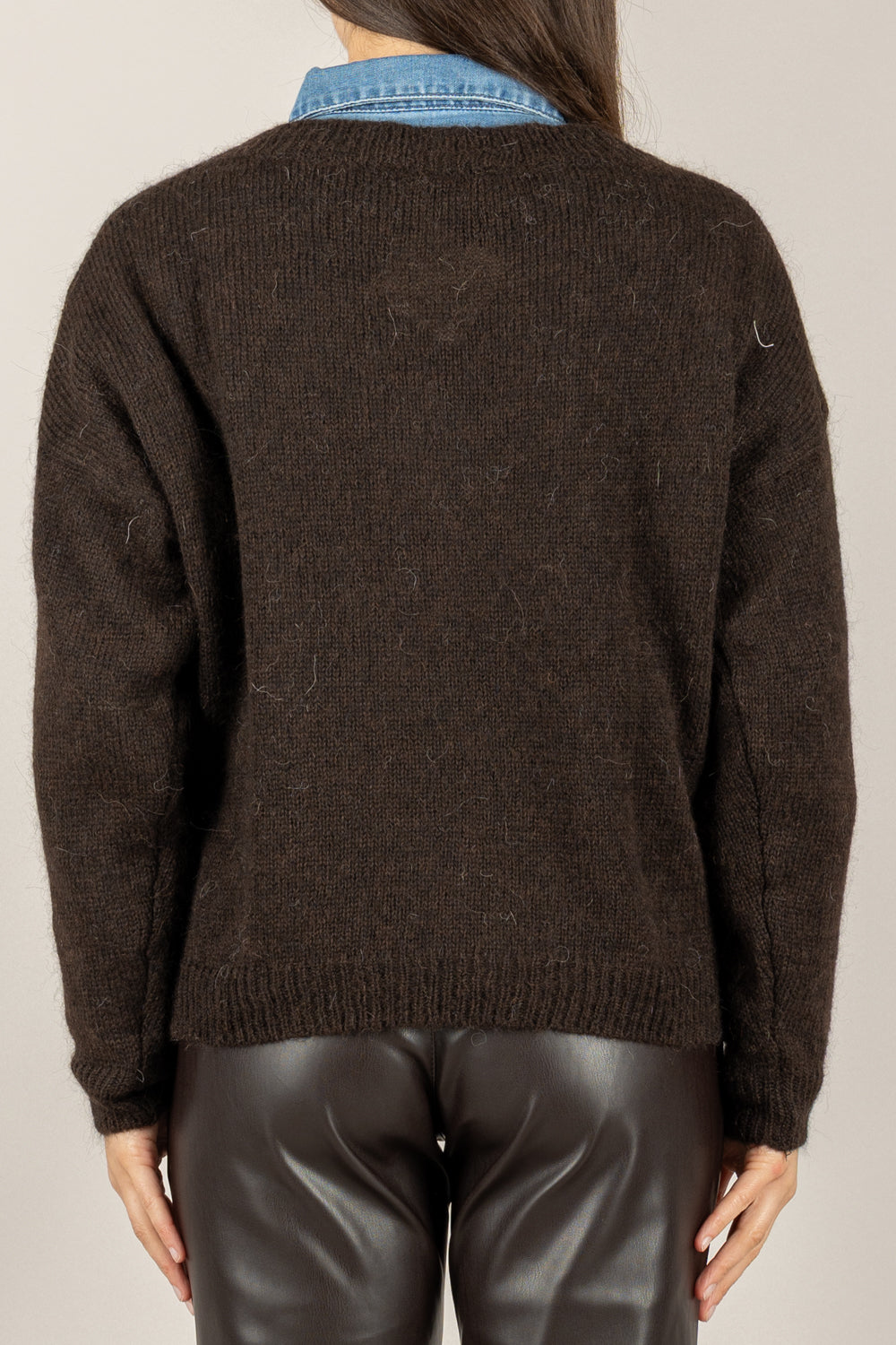 VICOLO - 55162F - MAGLIA SCOLLO A V MANICA LUNGA