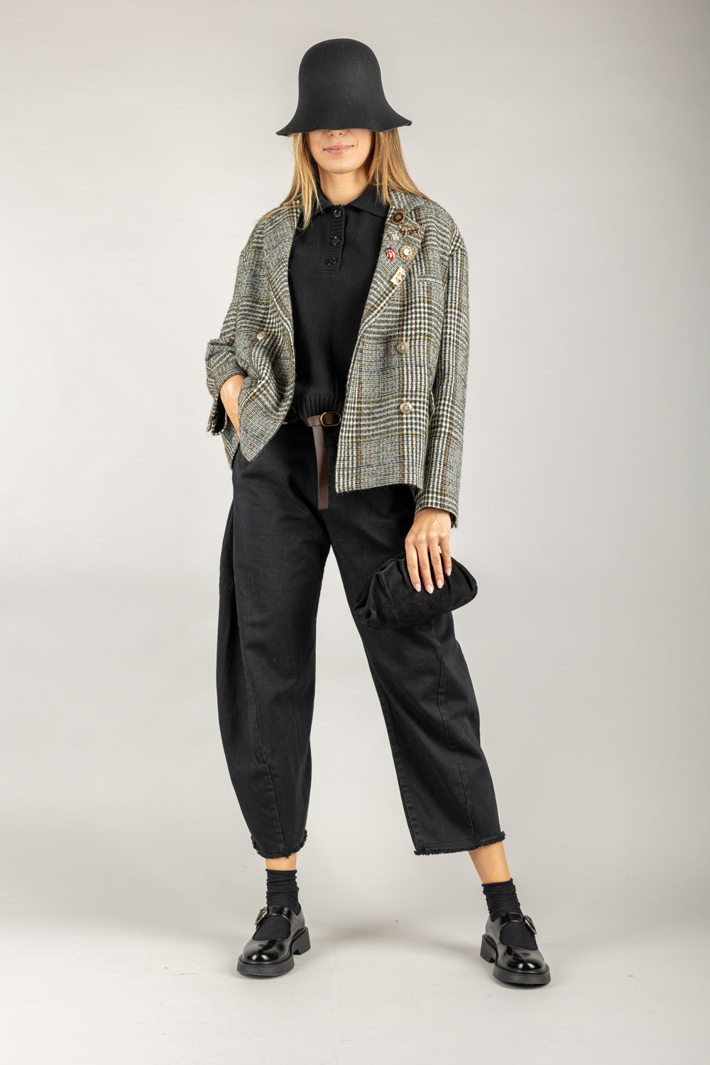 TENSIONE IN - W25P371 - PANTALONE CARROT CON CINTA