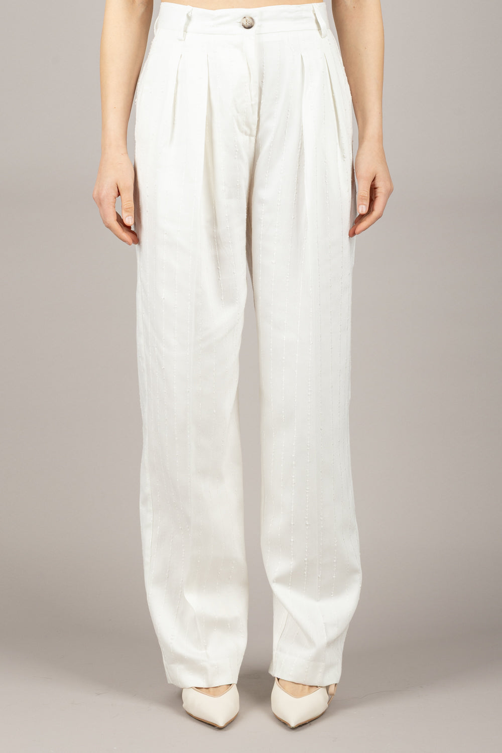 VICOLO - TD1391 - PANTALONE A PALAZZO CON LINEA RICAMATA