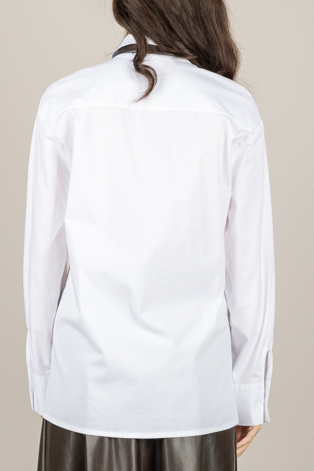 TENSIONE IN - 26C1335 - CAMICIA CON CRAVATTA IN ECOPELLE