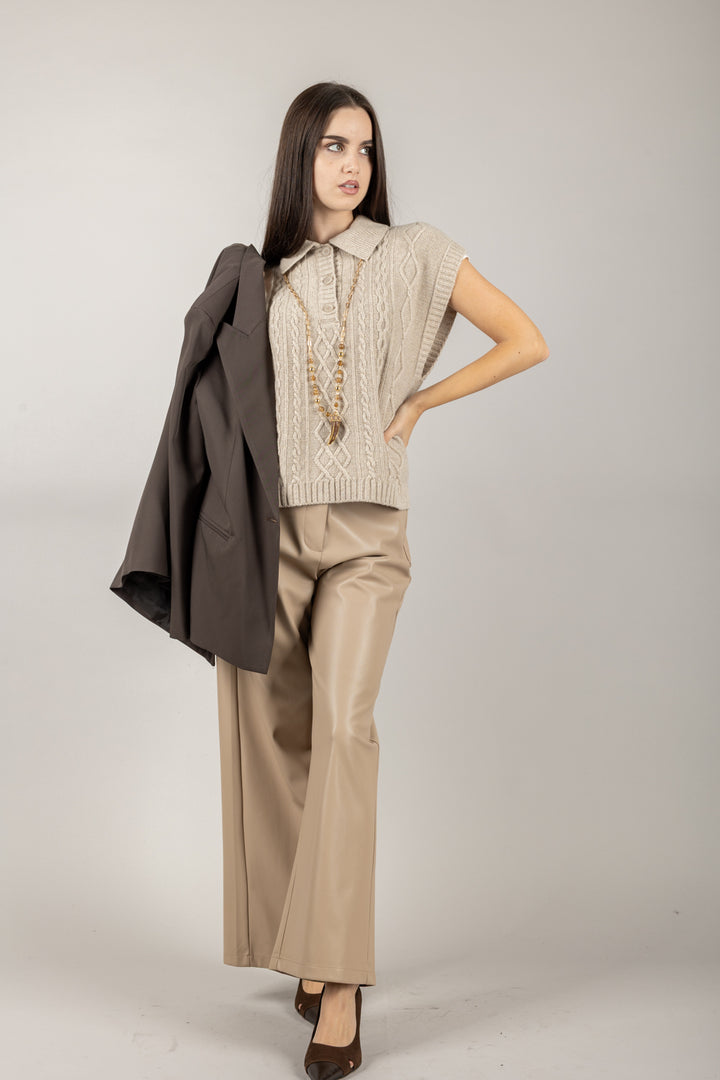 TENSIONE IN - D80967 - GILET CON COLLETTO E RICAMI