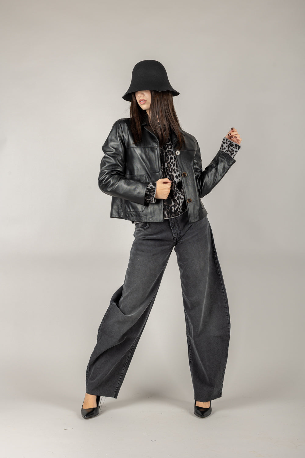 VICOLO - TF0327 - GIACCA IN PELLE CORTA