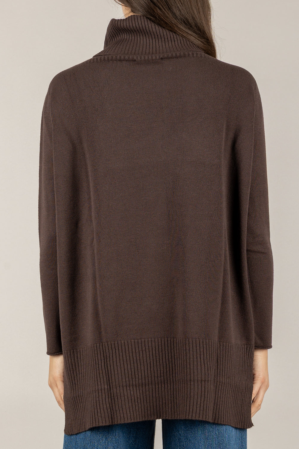 VICOLO - 77340F - MAGLIA LUNGA COLLO ALTO CON SPACCHETTI