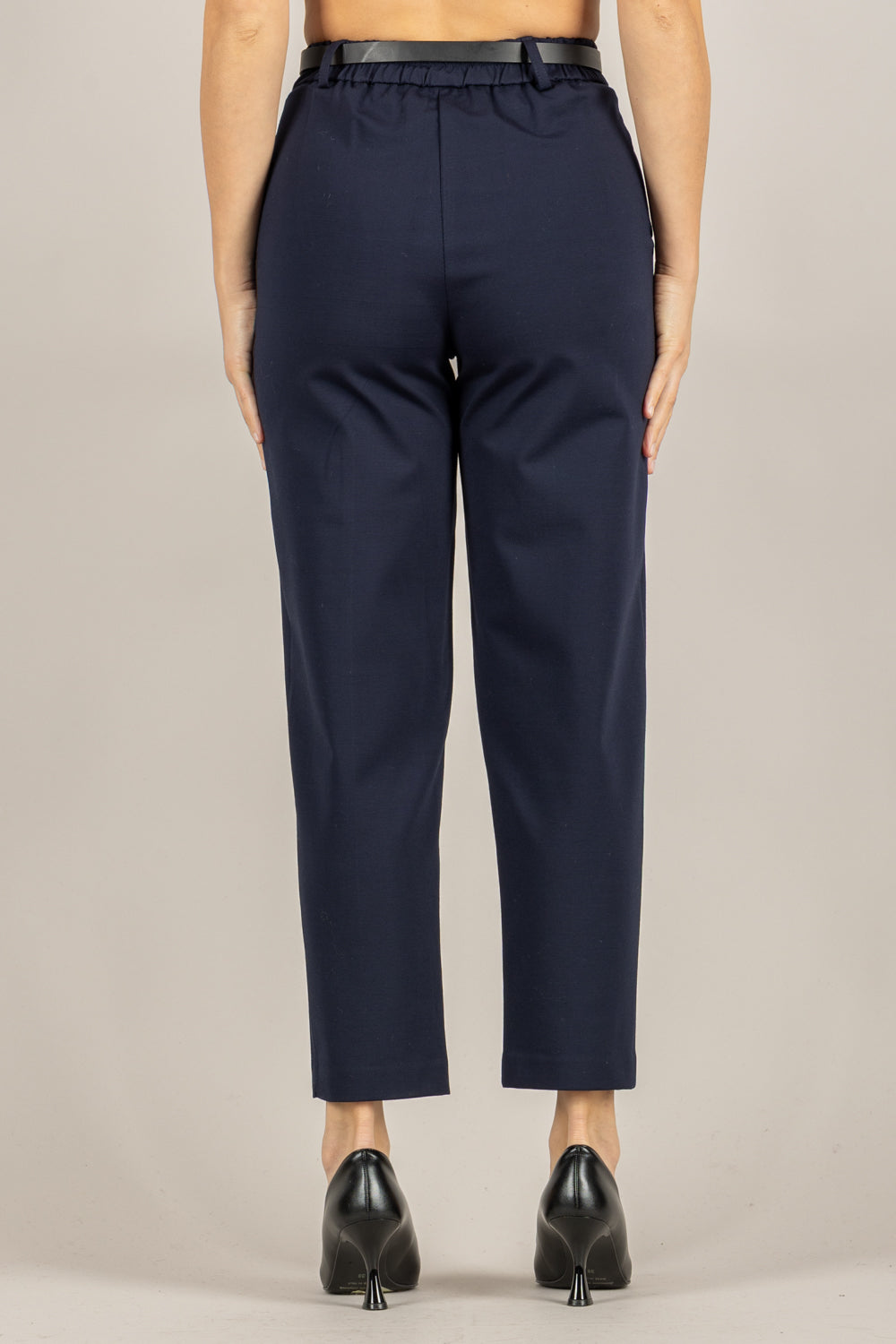 TENSIONE IN - 26P1202 - PANTALONE CARROT IN PUNTO MILANO CON CINTA