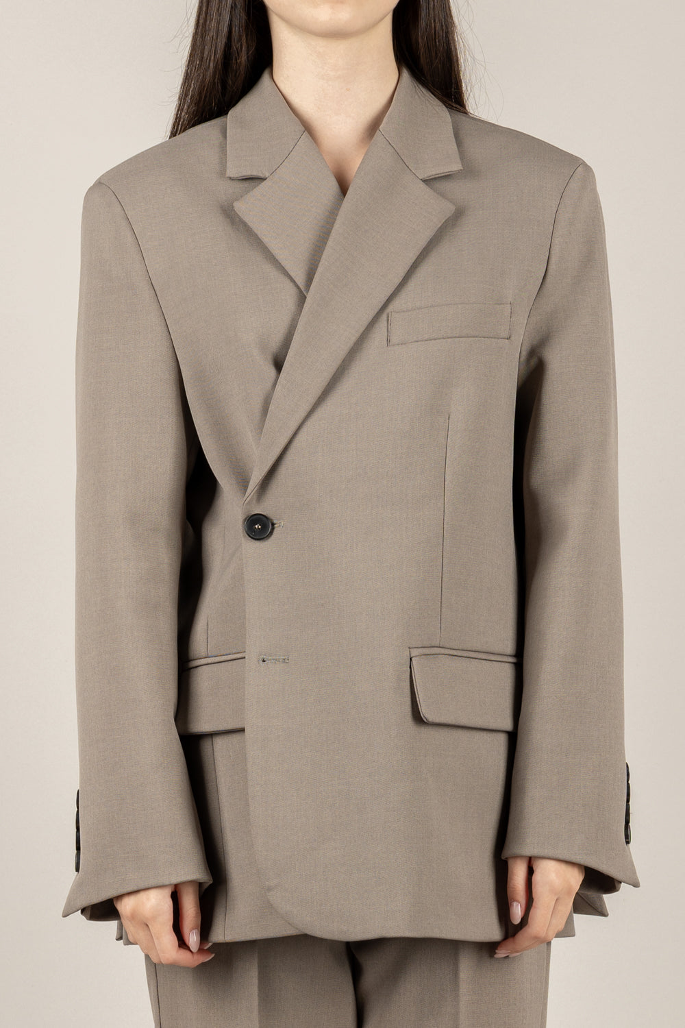 VICOLO - TF1701 - GIACCA CON CHIUSURA ASIMMETRICA