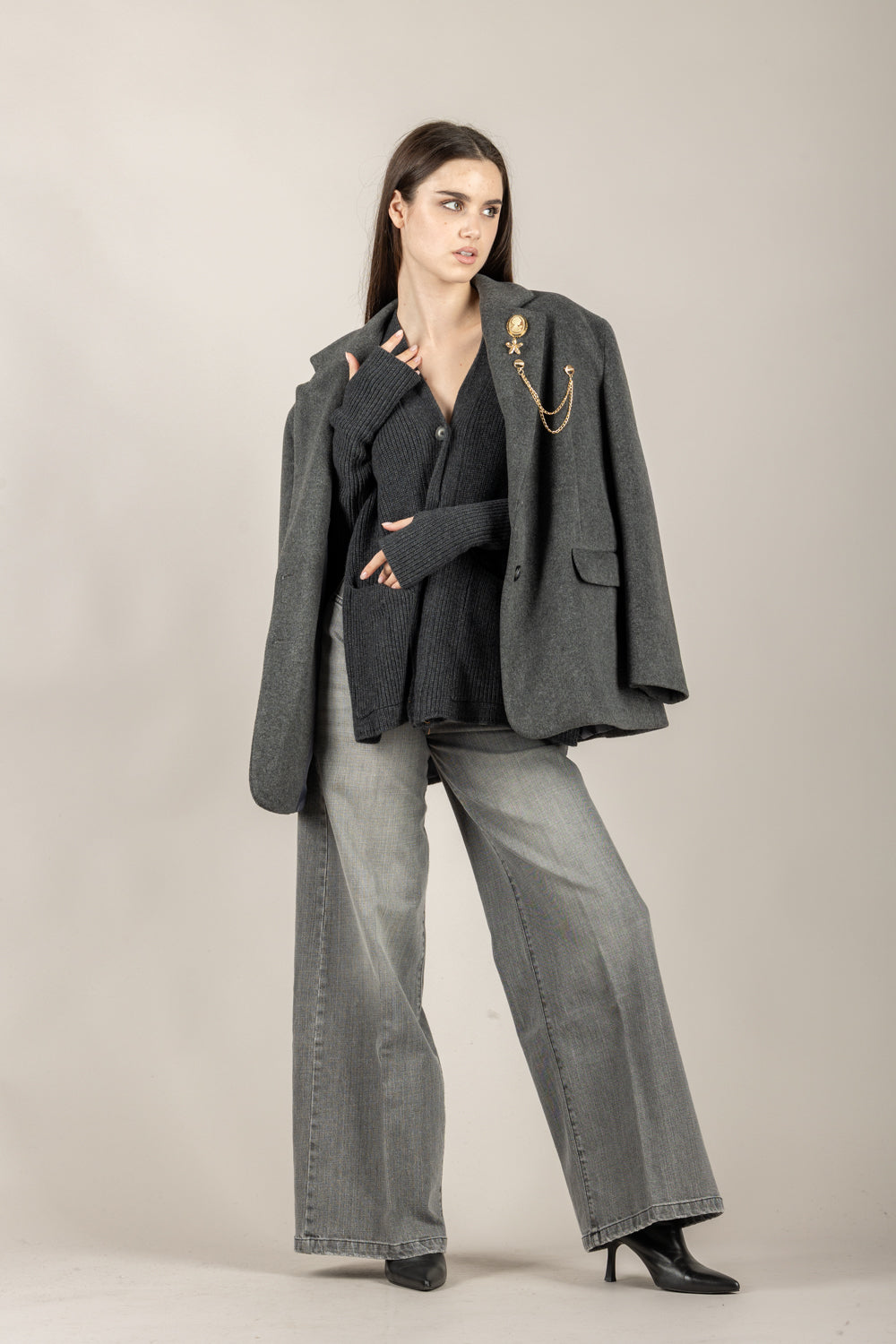 VICOLO - 77353F - CARDIGAN GILET SCOLLO SCHIENA CON MANICOTTI