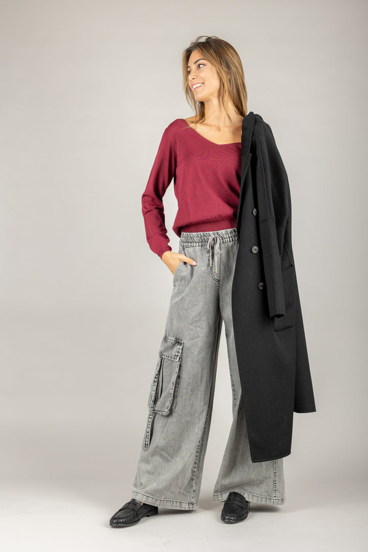 VICOLO - 44034F - MAGLIA CROP SCOLLO A V