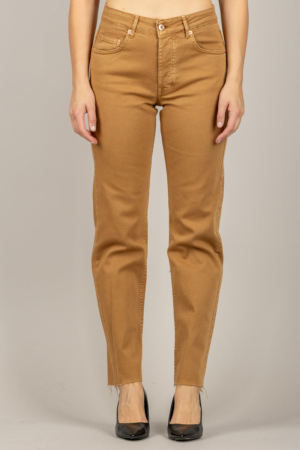 TENSIONE IN - CJ12704 - JEANS CROP TAGLIO VIVO