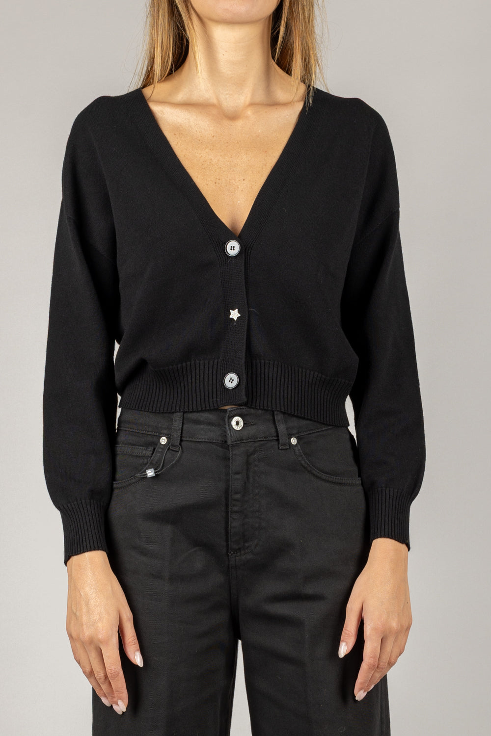VICOLO - 77164F - CARDIGAN CROP CON BOTTONE GIOIELLO