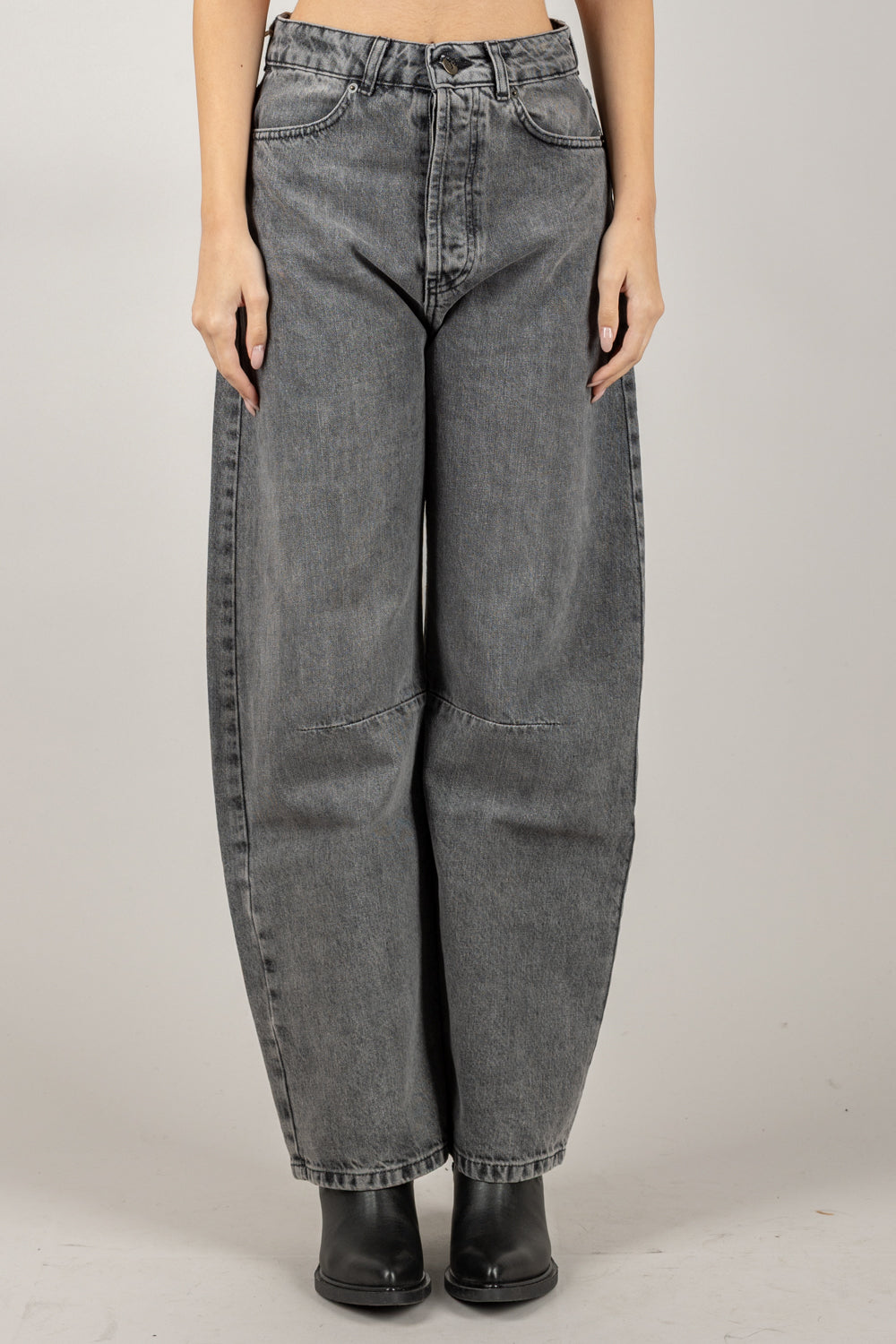 BLOOM  - JEANS LOVE BARREL