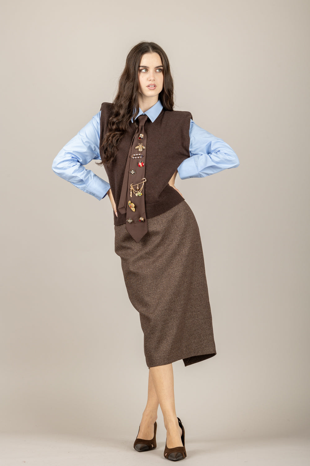 TENSIONE IN - D80088 - MAGLIA SMANICATA CON SPALLINE