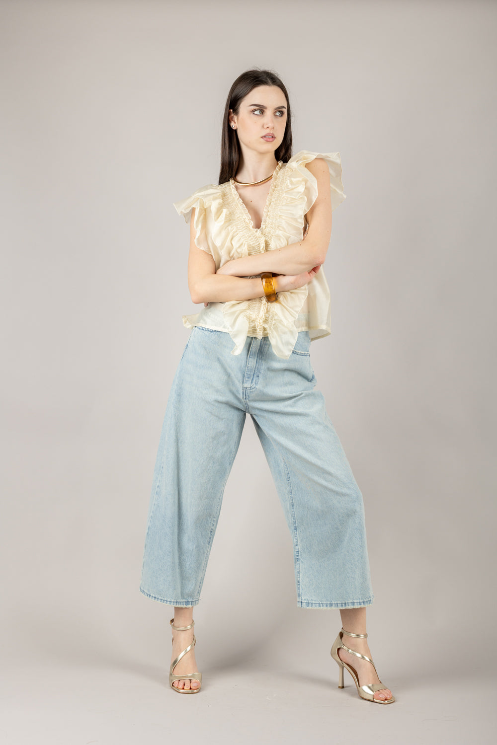 VICOLO - TD0893 - BLUSA CON ROUCHES ELASTICATA
