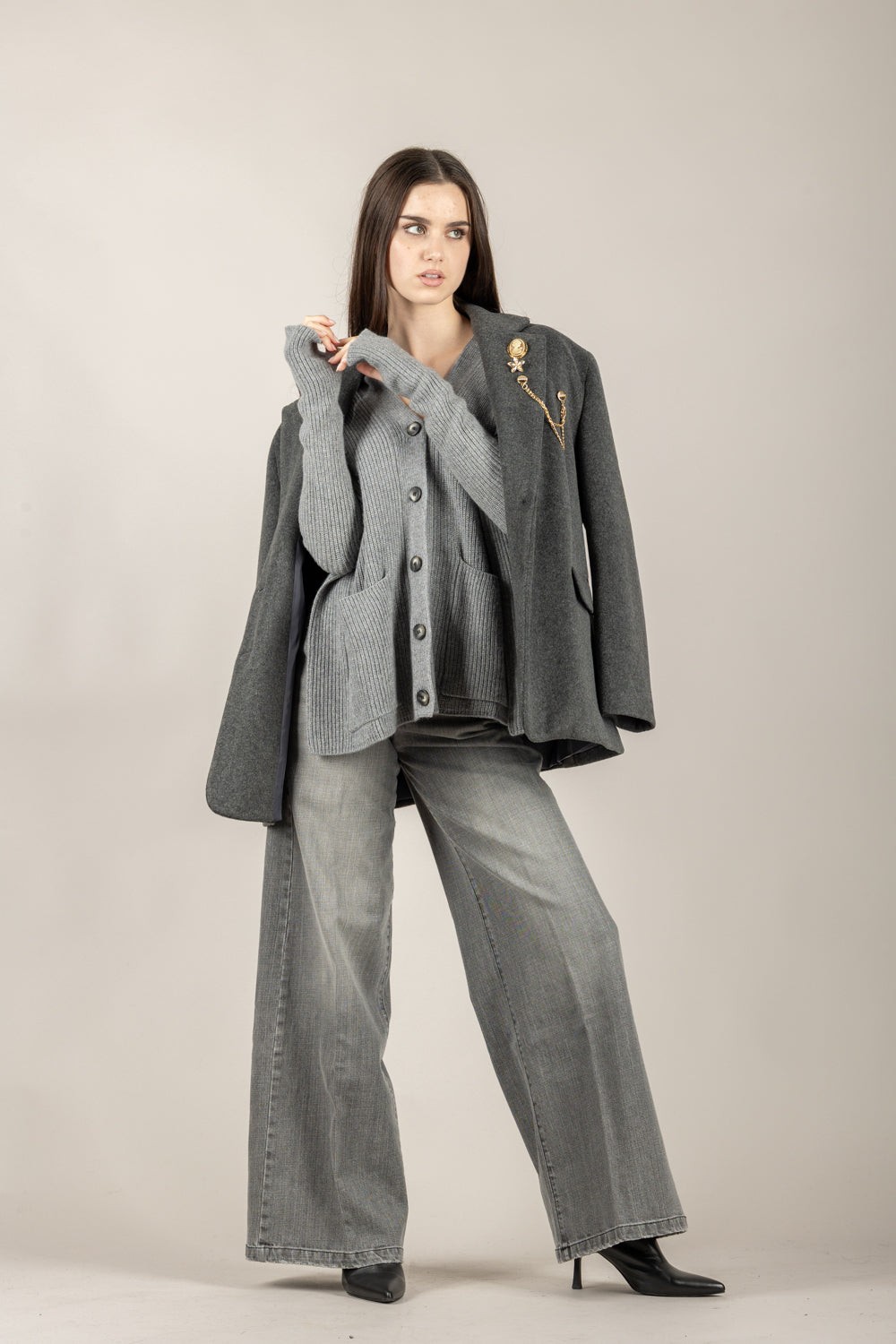 VICOLO - 77353F - CARDIGAN GILET SCOLLO SCHIENA CON MANICOTTI