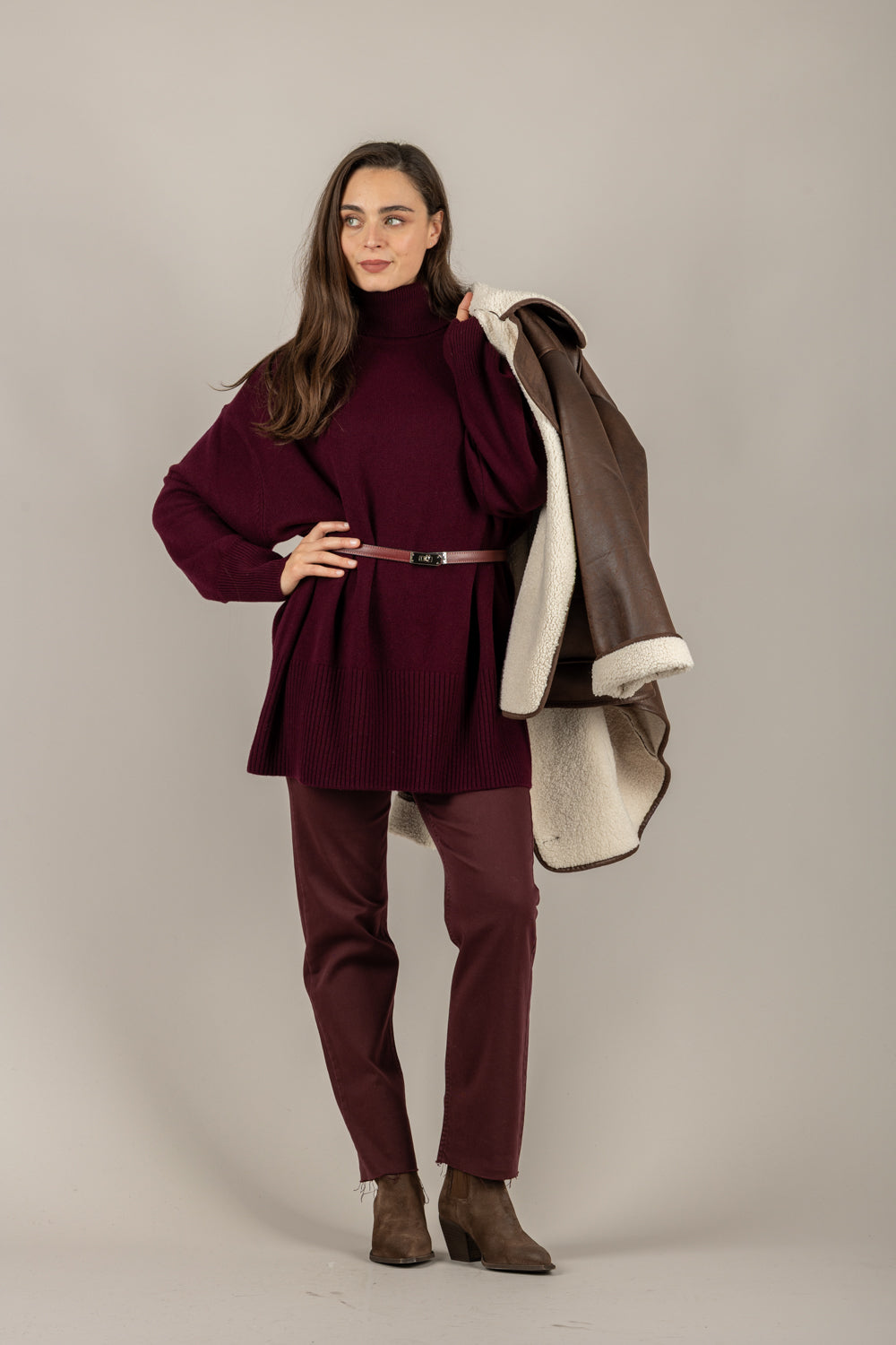 TENSIONE IN - CJ12704 - JEANS CROP TAGLIO VIVO