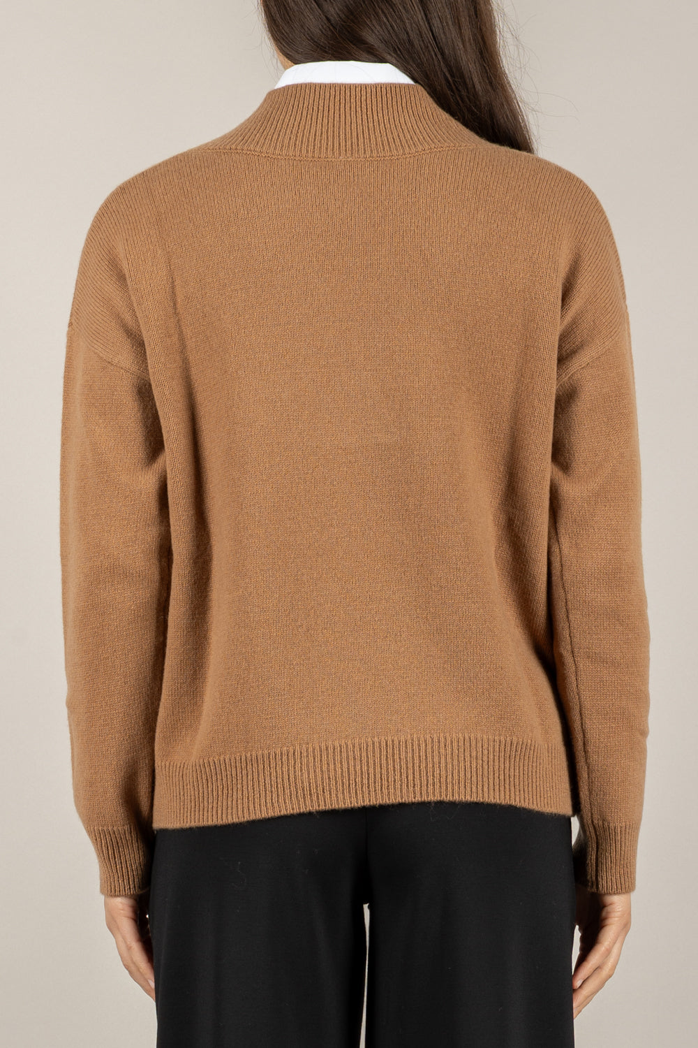 TENSIONE IN - WL785AI25 - MAGLIA SCOLLO A V IN LANA