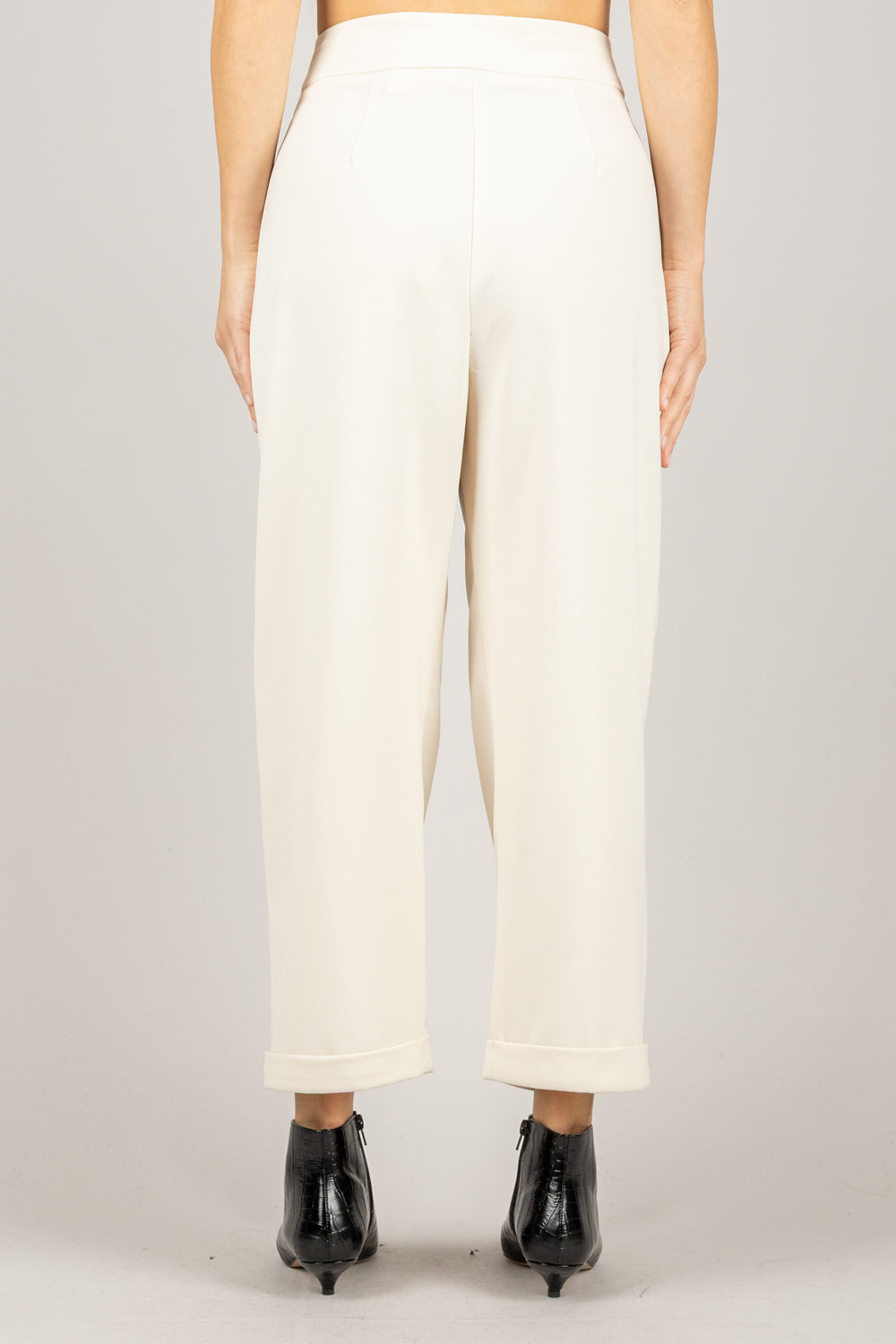 TENSIONE IN - 26P1209 - PANTALONE BAGGY CON PINCES