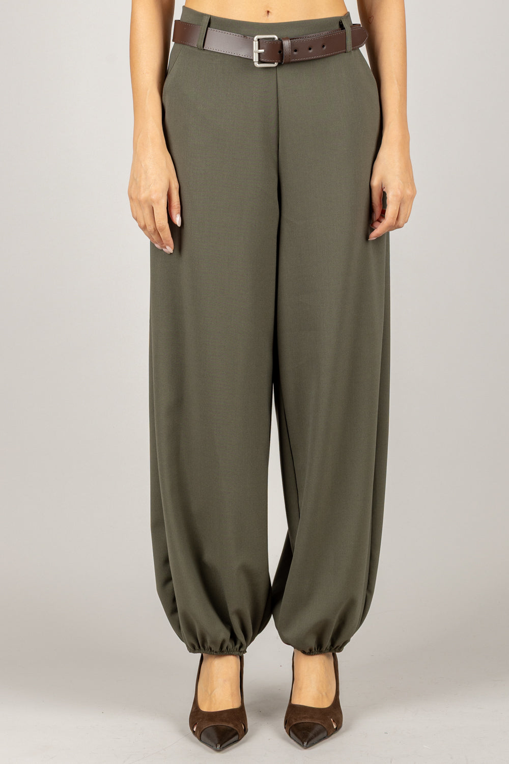 HAVEONE - PVS-P218 - PANTALONE BARREL CON CINTA