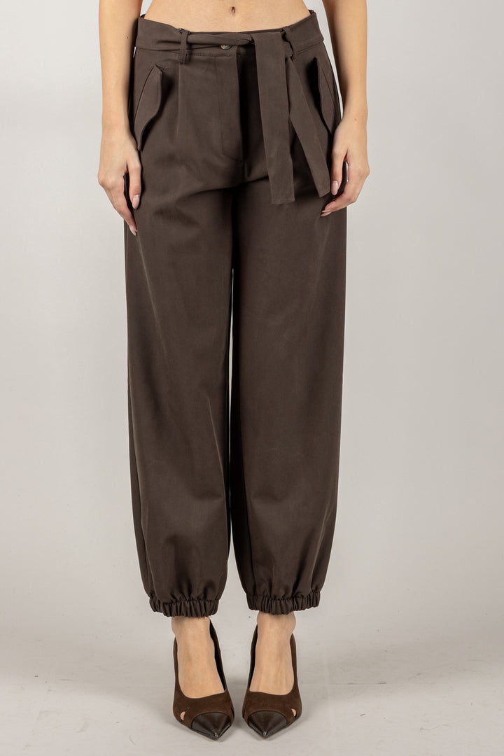 VICOLO - TF1104 - PANTALONE CON TASCHE A FILO E PINCES