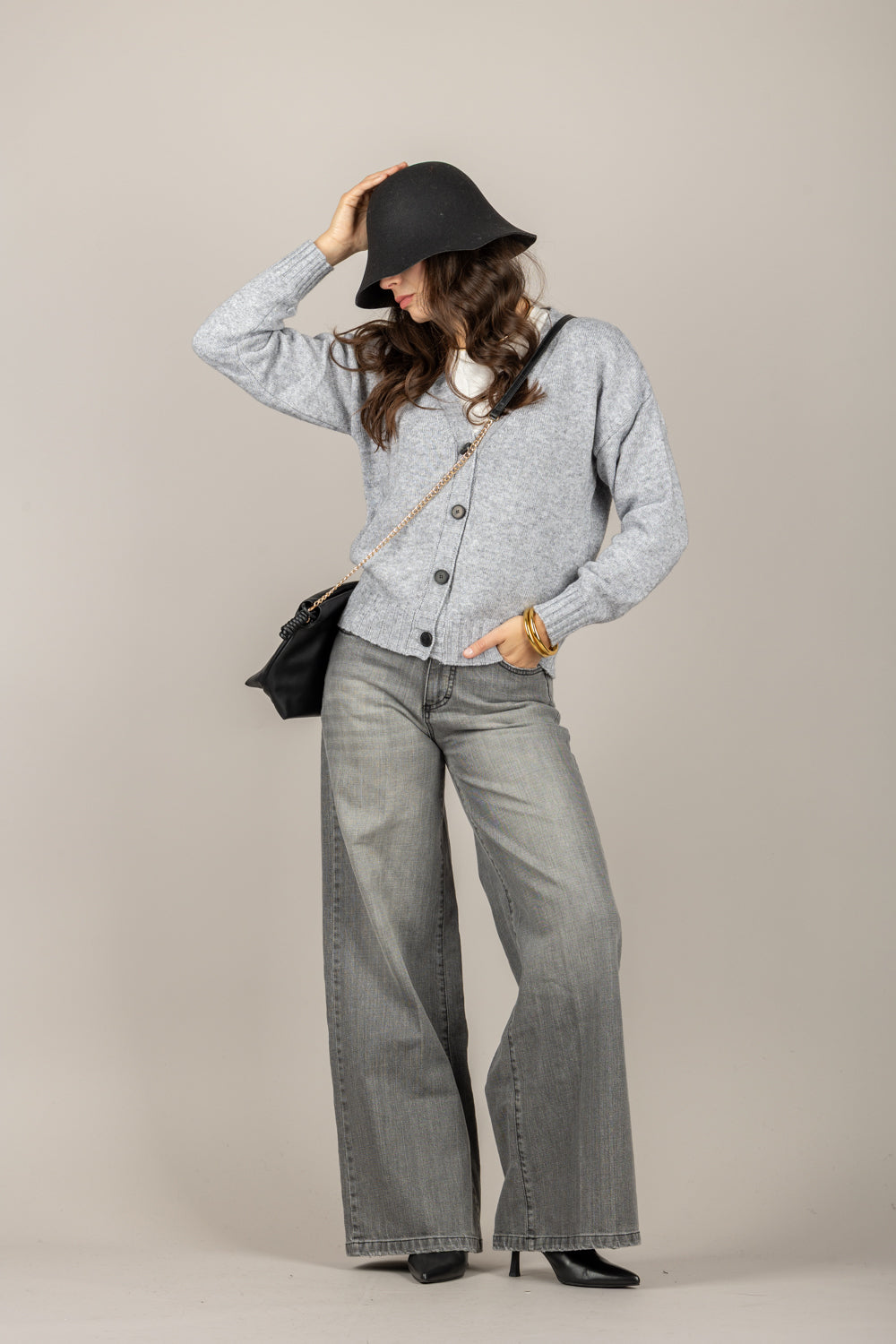 VICOLO - 77104F - CARDIGAN SCOLLO A V A COSTINE