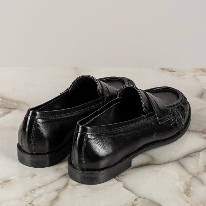 DIVINE FOLLIE - CINZIA2541/B4 - MOCASSINO IN PELLE CON ARRICCIATURE