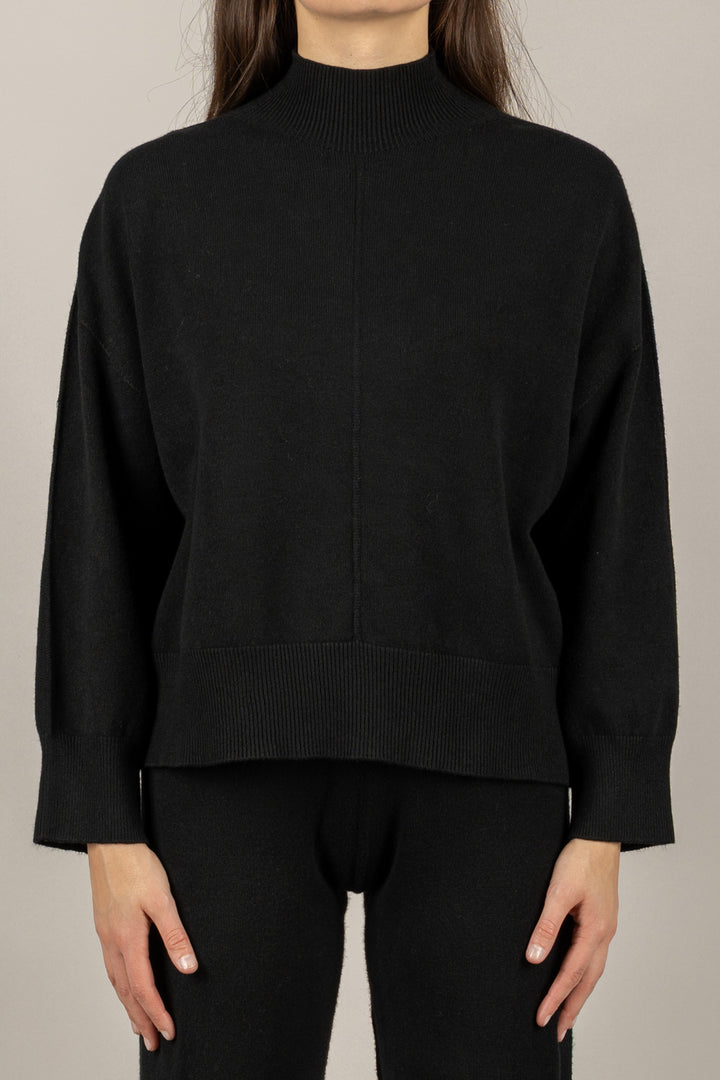 VICOLO - 77377F - MAGLIA COLLO ALTO RIGA FRONTALE