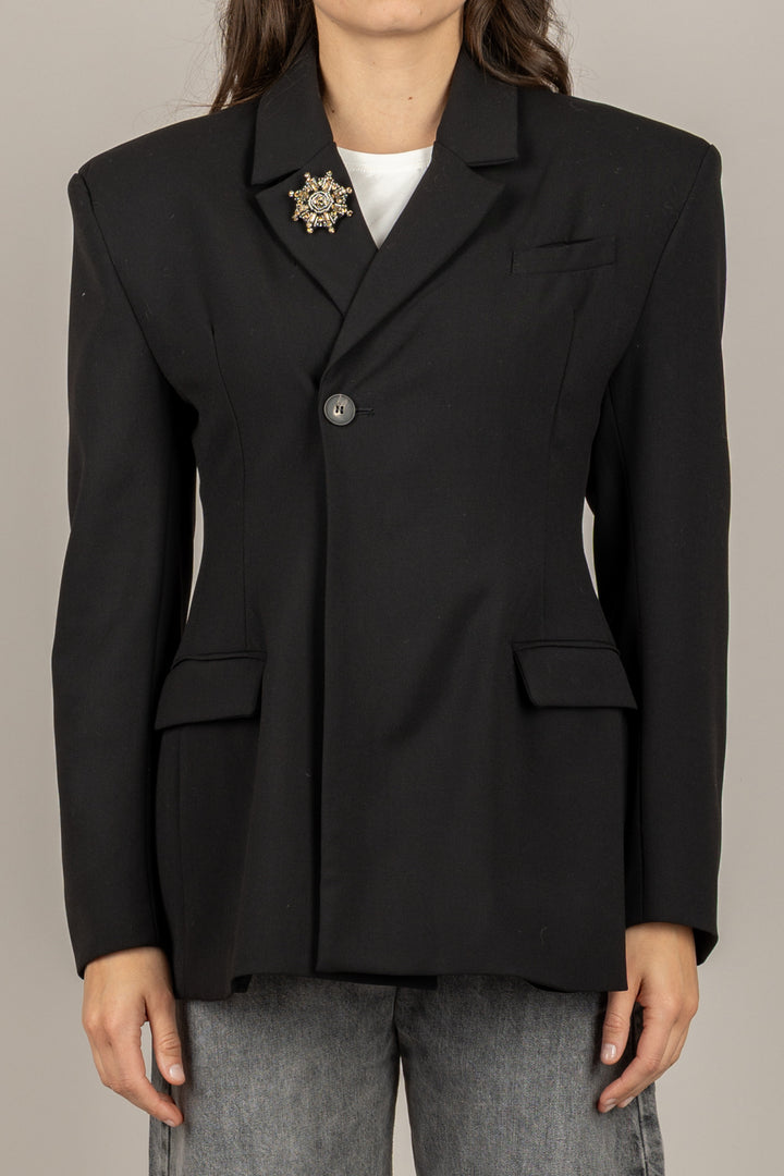 TENSIONE IN - W25J727 - GIACCA BOTTONE ASIMMETRICO CON SPILLA