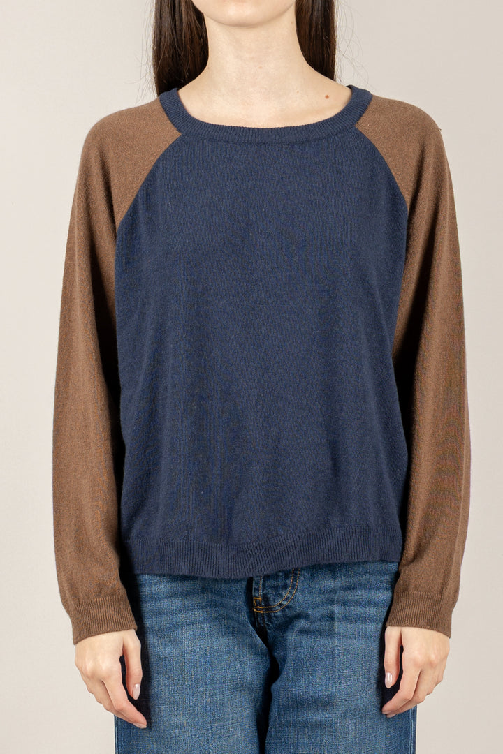 VICOLO - 22145F - MAGLIA TRE COLORI SCOLLO A BARCA