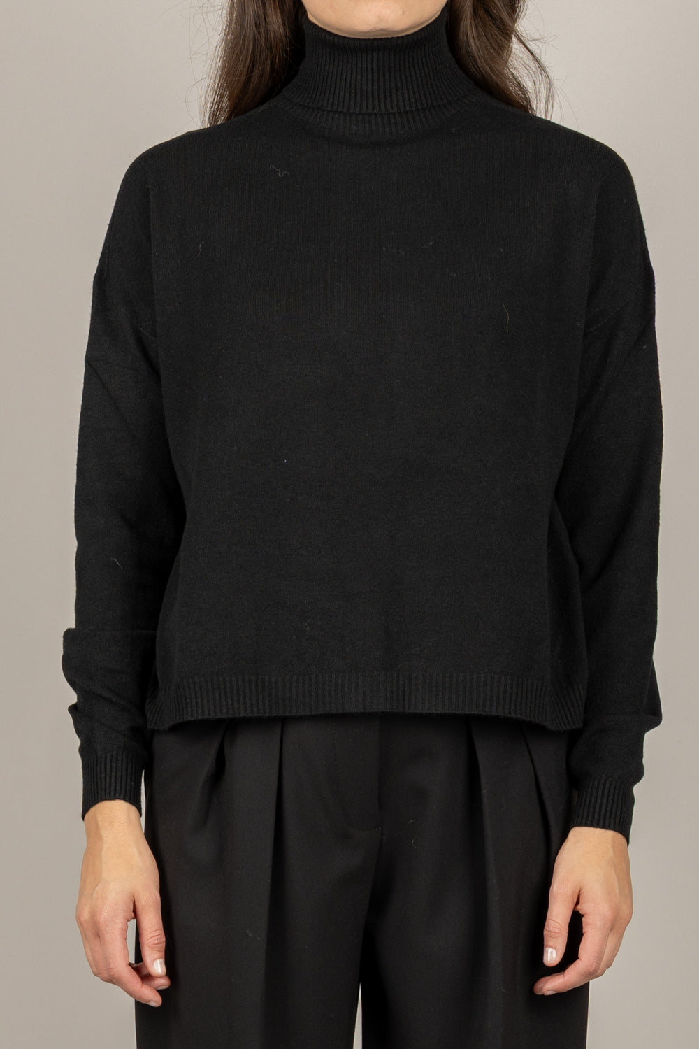 VICOLO - 22203F - MAGLIA A COLLO ALTO