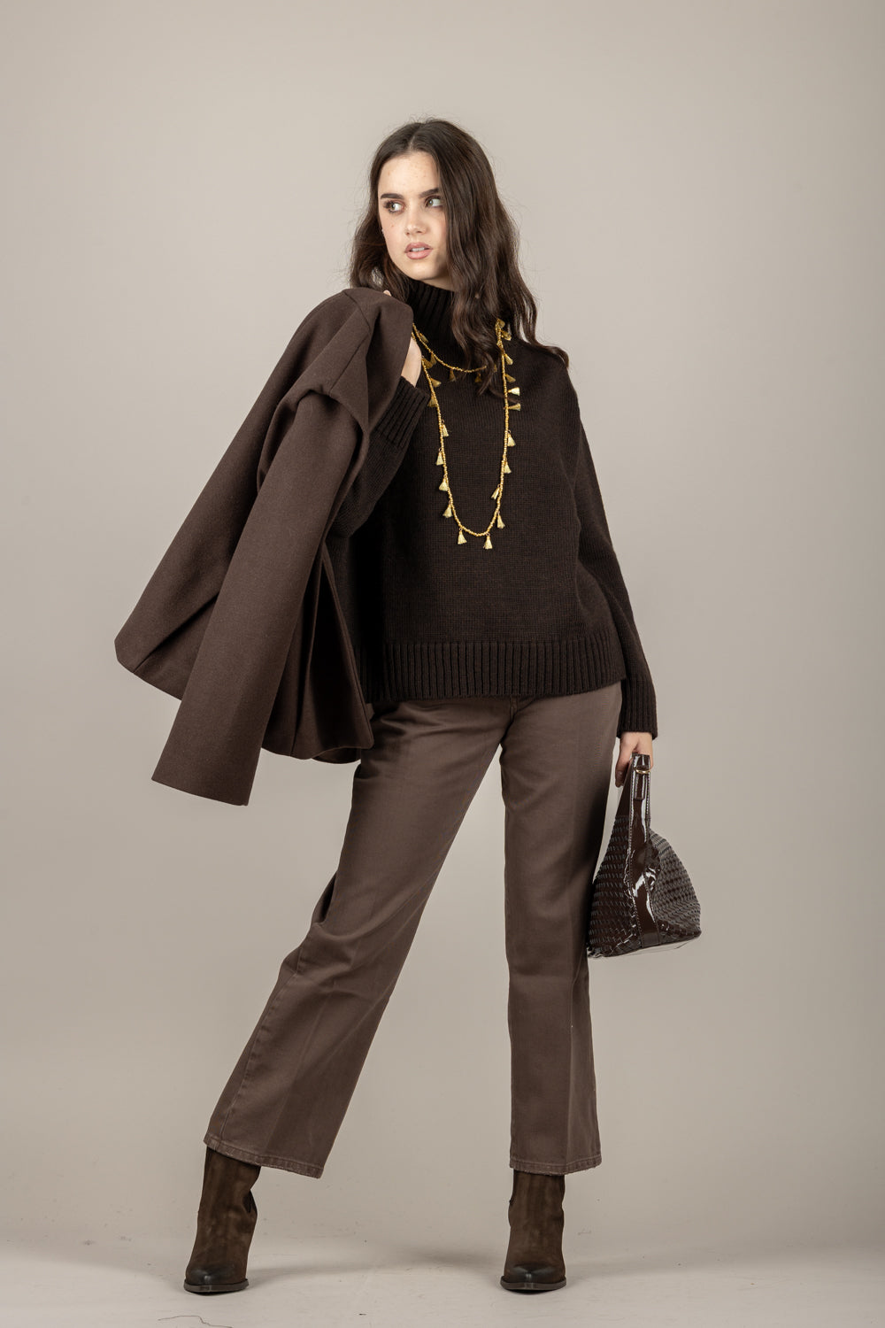 TENSIONE IN - D82044 - MAGLIA A COLLO ALTO MANICHE LUNGHE