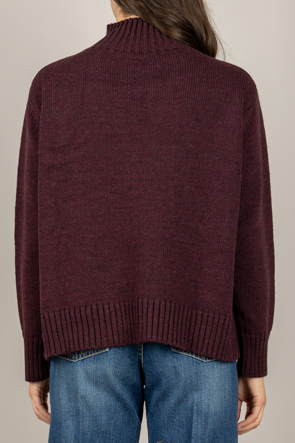 TENSIONE IN - D82044 - MAGLIA A COLLO ALTO MANICHE LUNGHE