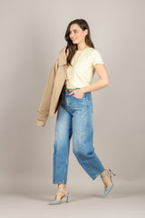 VICOLO - UAB0083 - T-SHIRT GIROCOLLO SLIM GIALLINO