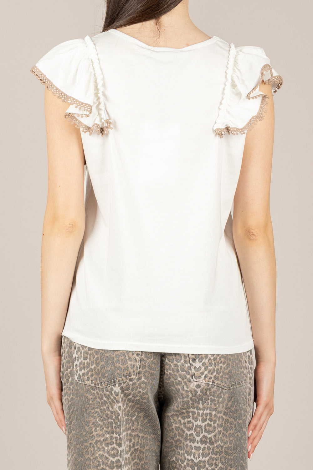 HAVEONE  - TJA-Q148 - T-SHIRT CON ROUCHES PANNA