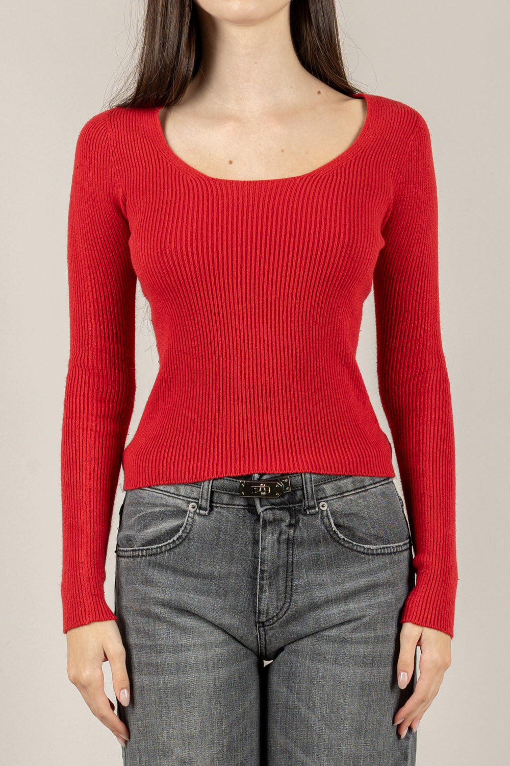 VICOLO - 77316F - MAGLIA A COSTINE CON SCOLLO TONDO