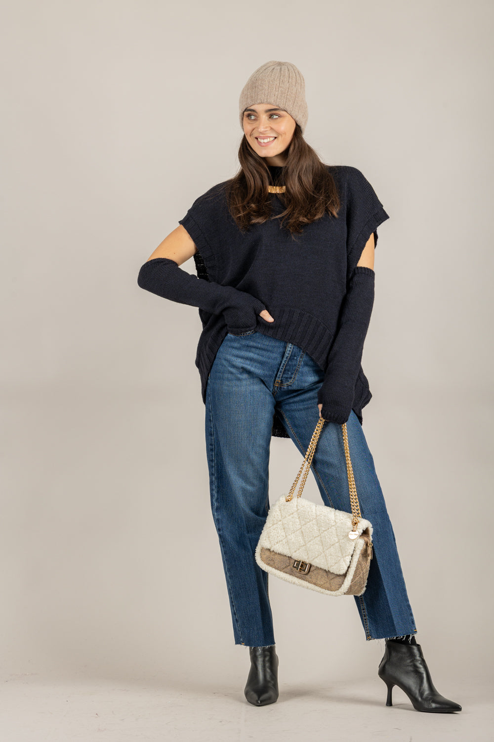 TENSIONE IN - 252PA9339 - GILET STONDATO CON MANICOTTI