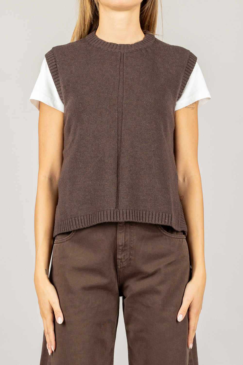 VICOLO - 77215F - GILET GIROCOLLO CON DETTAGLIO FRONTALE