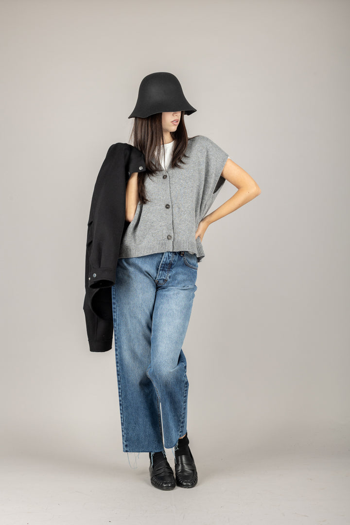 TENSIONE IN - D80014 - GILET SCOLLO A V CON BOTTONI