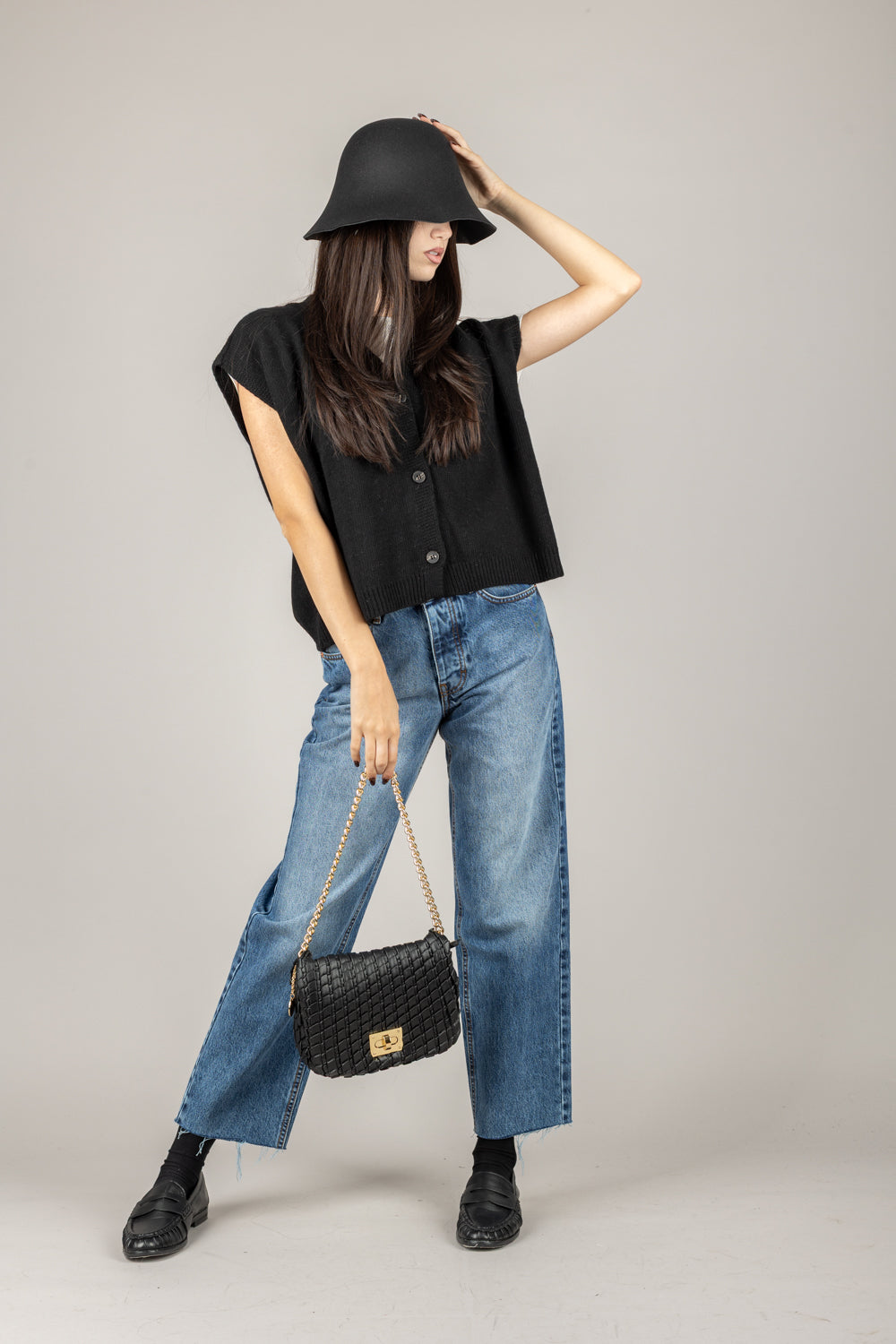TENSIONE IN - D80014 - GILET SCOLLO A V CON BOTTONI